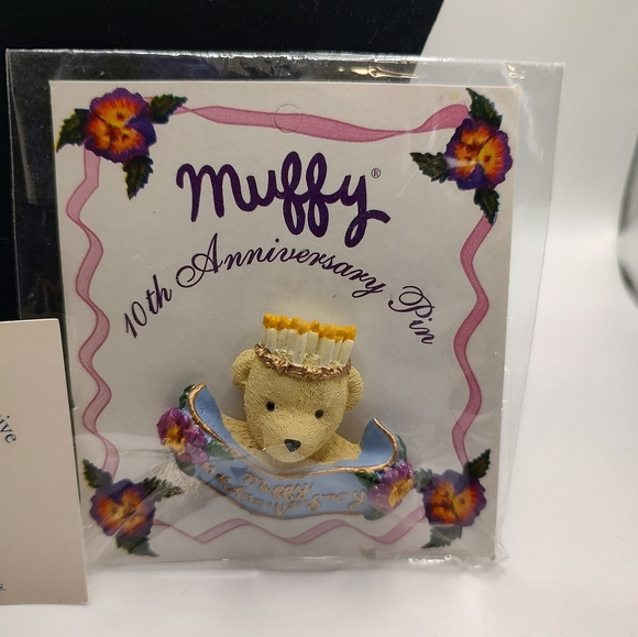 💥 3/$20 Two Muffy Vanderbear Pins. 10th Anniversary and  Club Exclusive! - Picture 2 of 8